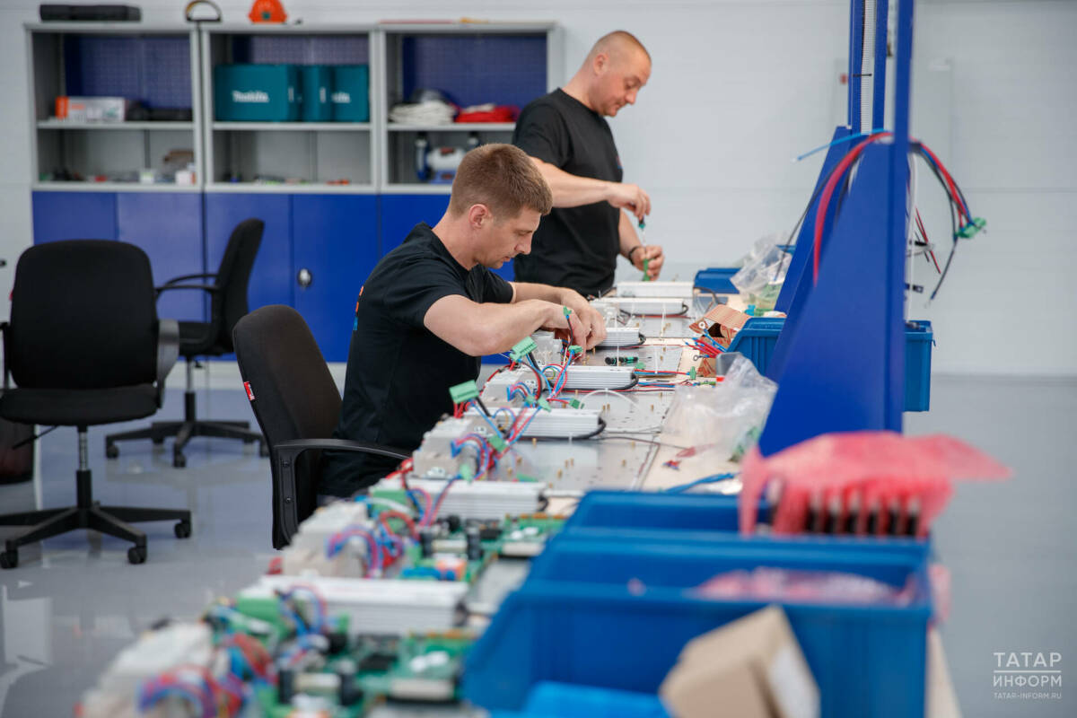 В ЦЗН РТ рассказали, что в Казани растет спрос на рабочих и специалистов производства