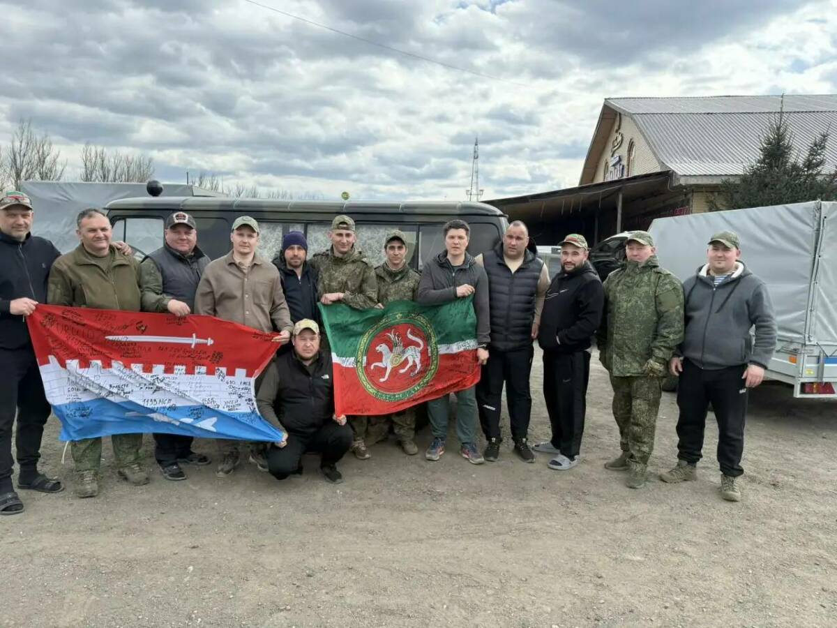 Новошешминцы доставили гуманитарную помощь бойцам в зону СВО