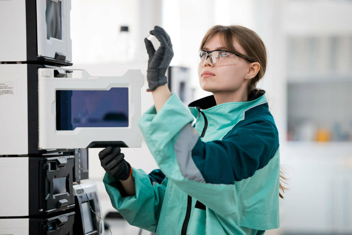 От учебы – к работе в научных центрах: СИБУР и ВШЭ запускают магистратуру по полимерам