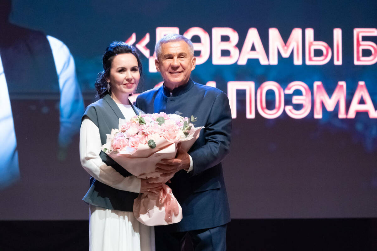 Минниханов поздравил авторов и творческие коллективы с присуждением премии им. Габдуллы Тукая