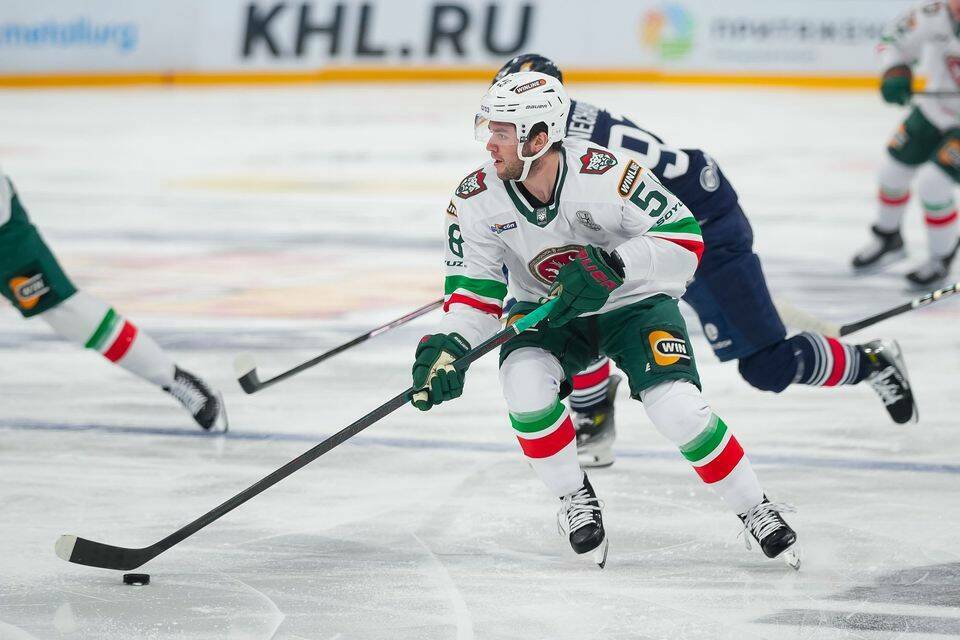 «Металлург» ярымфинал сериясенең икенче матчында «Ак барс» командасын җиңде