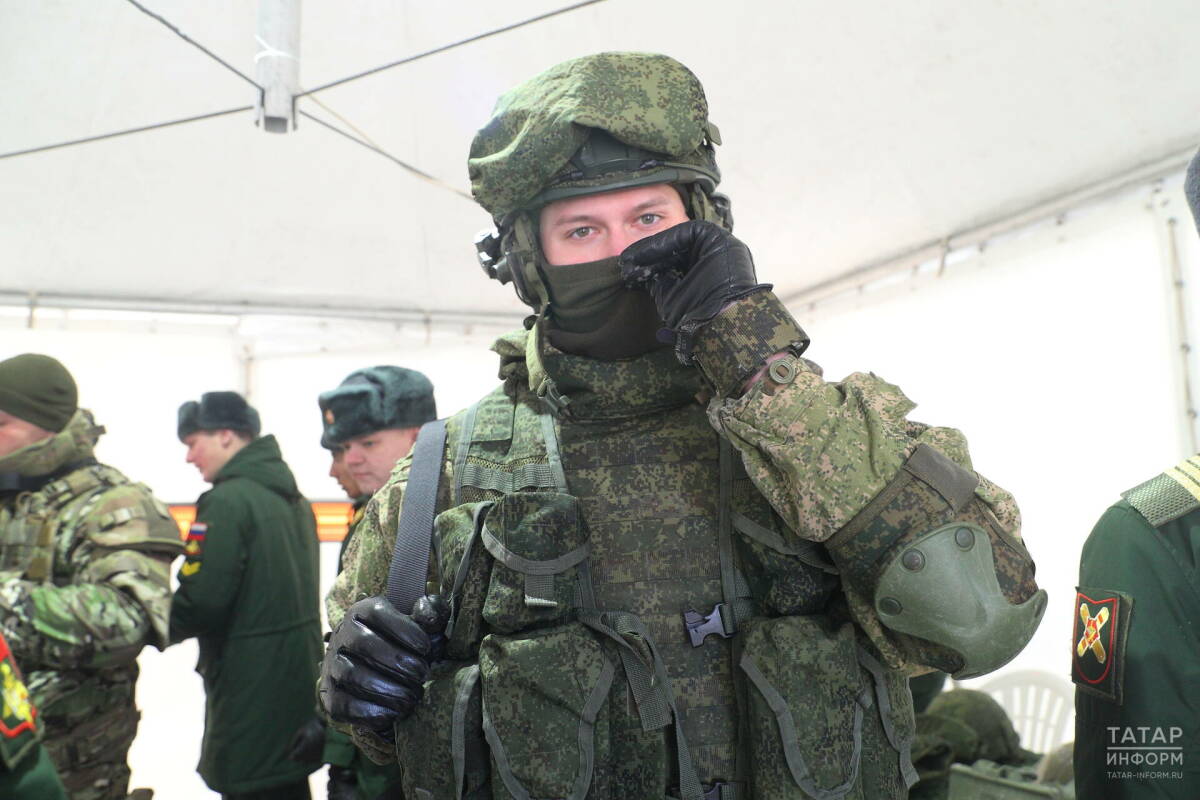 Рустам Минниханов подписал закон о квотах для трудоустройства участников СВО в Татарстане