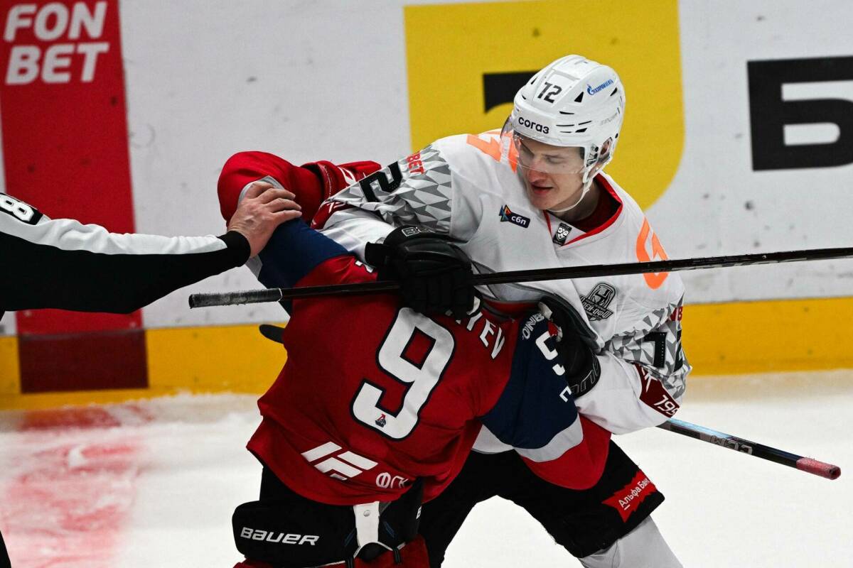 «Авангард» примет «Локомотив» в третьем матче полуфинала Кубка Гагарина