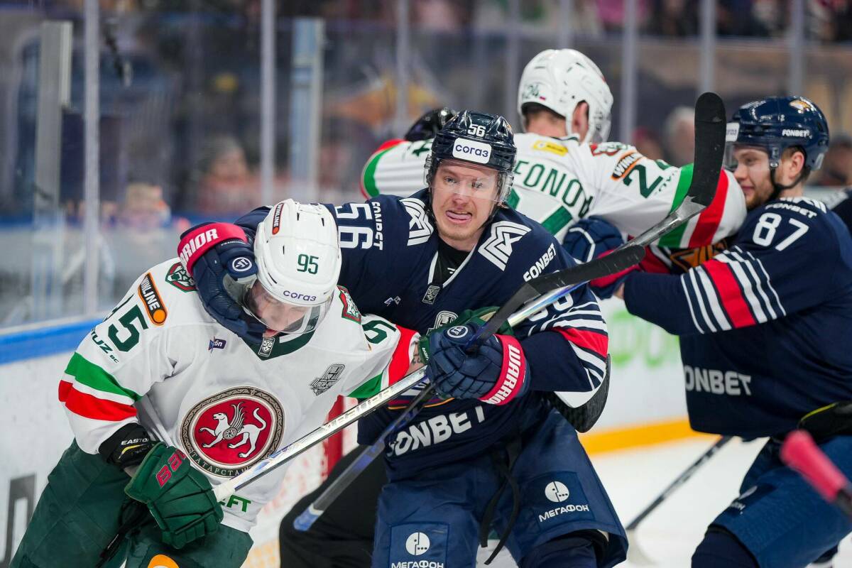 «Смурфики» из Казани и очная ставка Разина: серия «Ак Барса» с «Металлургом» набирает ход