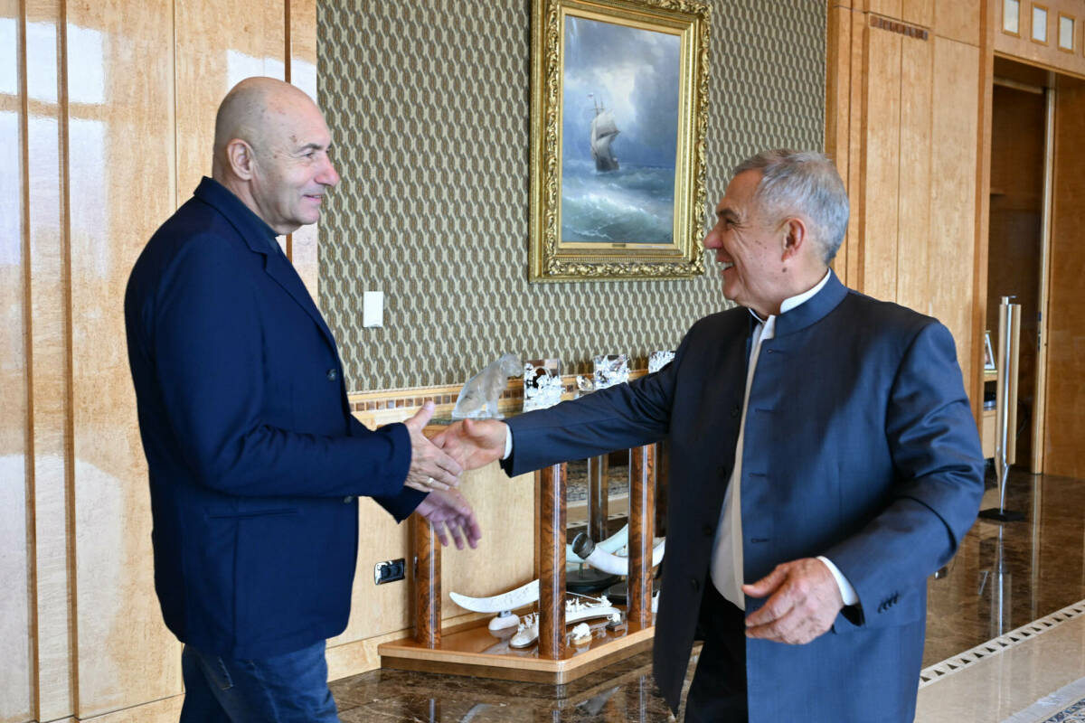 Рустам Минниханов и Игорь Крутой обсудили проведение «Новой волны» в Казани