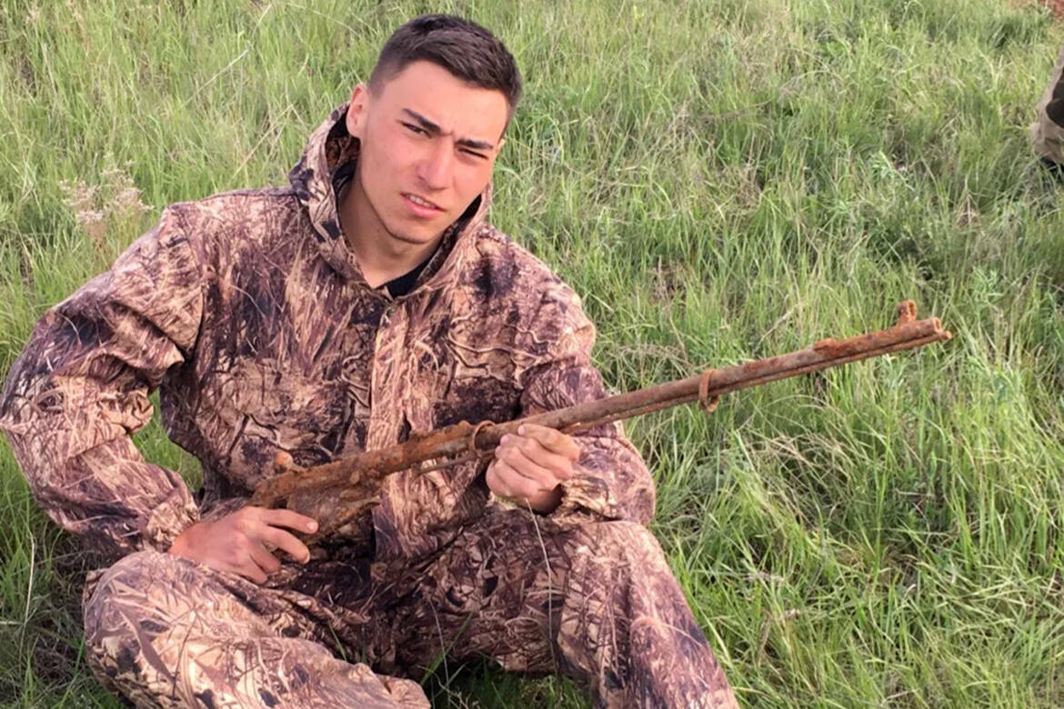 «Я бегал по больнице и звал сына»: родные и друзья о погибшем в Нижнекамске пожарном