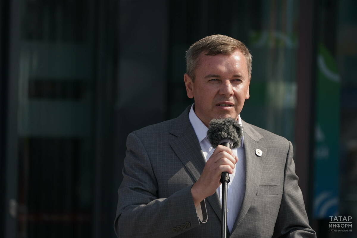 Мишустин объявил благодарность главе Минсельхозпрода РТ Зяббарову и его заместителю Яшину