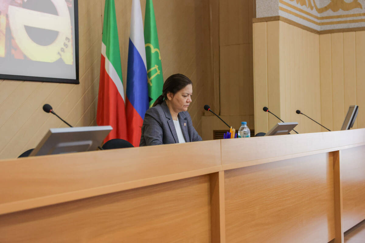 Гюзель Хабутдинова дала старт подготовке к празднованию 9 Мая в Альметьевском районе