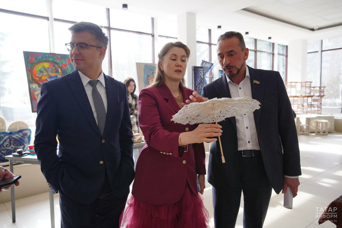 Академия наук РТ: «Будущее не за ИИ, а за теми, кто умеет творчески с ним сотрудничать»