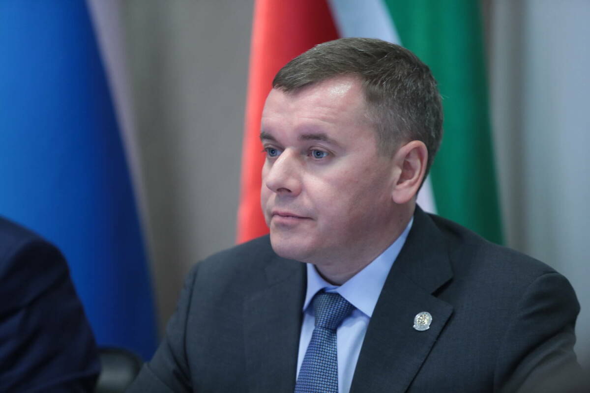 Глава Минсельхозпрода республики доложил о ходе весенне-полевых работ и итогах отрасли животноводства за первый квартал