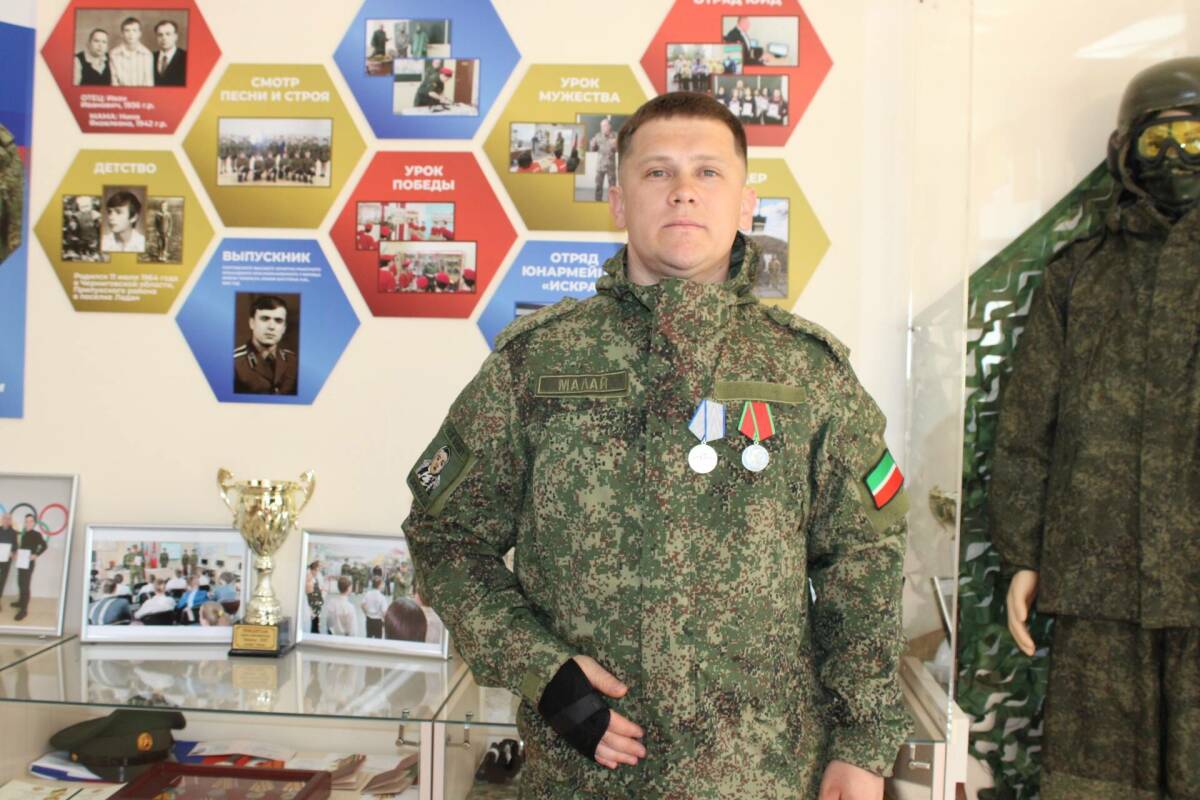 Боец из Заинска с позывным Малай награжден медалью «За отвагу»