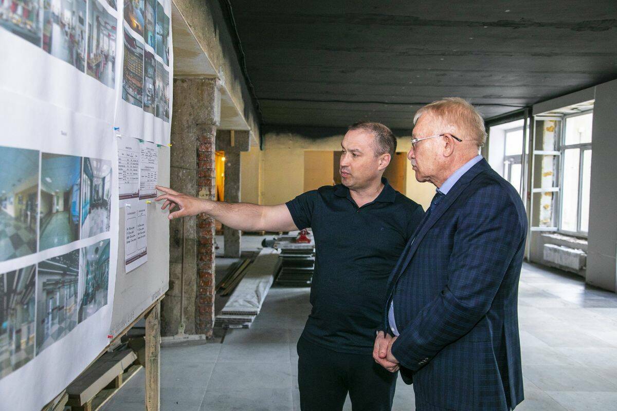 Олег Морозов ознакомился с развитием образовательной инфраструктуры Нижнекамска