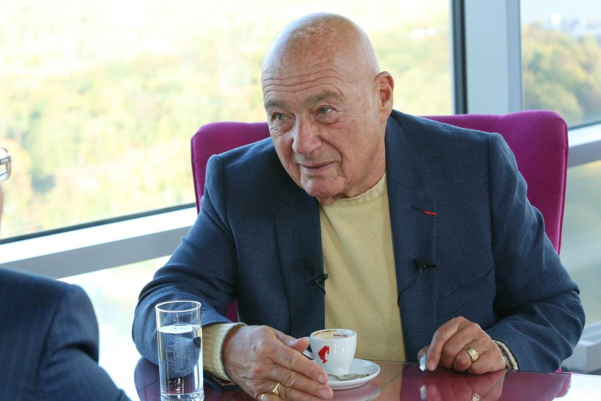 Познер поделился, кто по его мнению лучше - Плющенко или Малинин
