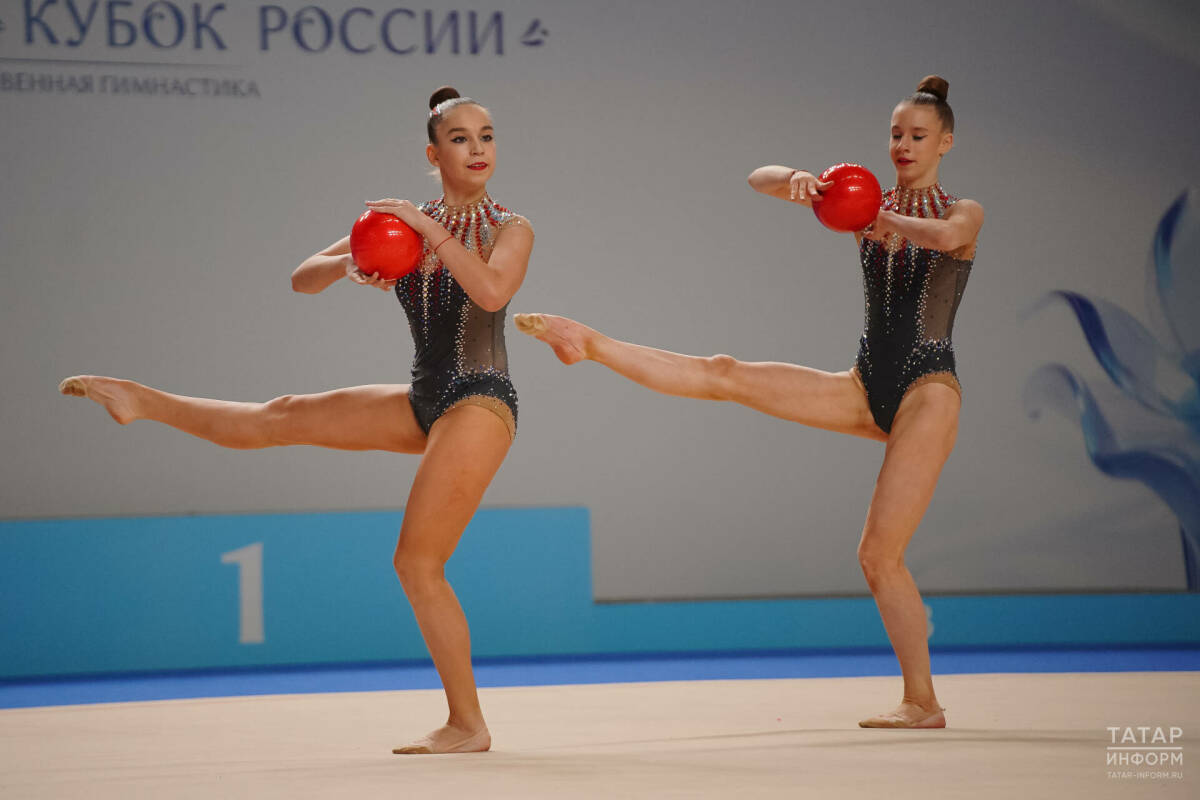 Российские гимнастки выступят на чемпионате Европы под флагом страны