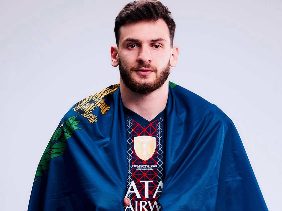 Кварцхелия рассказал о мотивации на победу в Лиге чемпионов