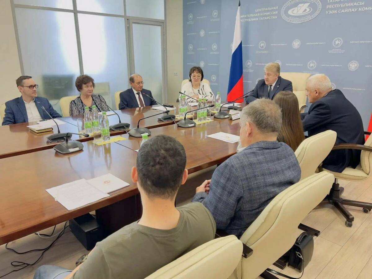 ЦИК Татарстана и представители партий обсудили подготовку к выборам в Госдуму