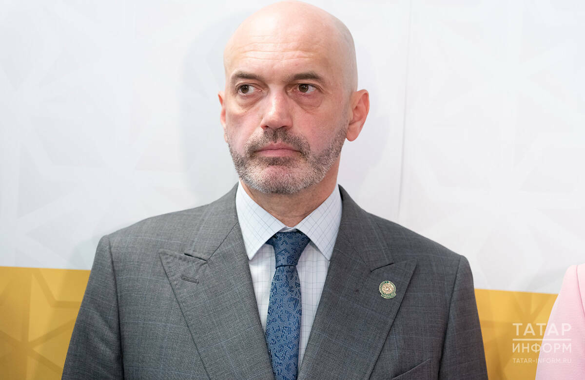 Азат Кадыров: «Нужно сделать так, чтобы молодые люди доверяли родителям больше, чем искусственному интеллекту»
