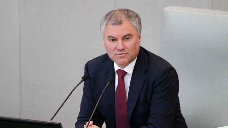Володин поздравил депутатов Госсовета РТ с наступающим 9 Мая