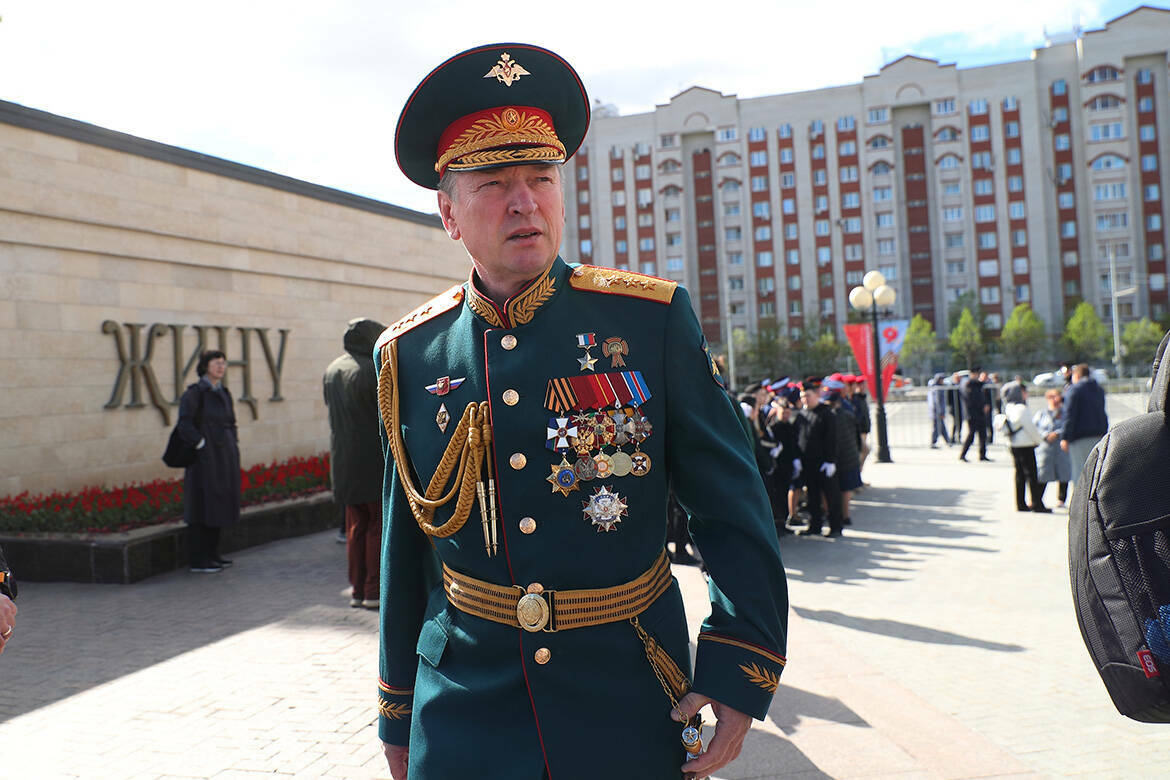Герой России Александр Лапин рассказал о своих дедах-участниках войны