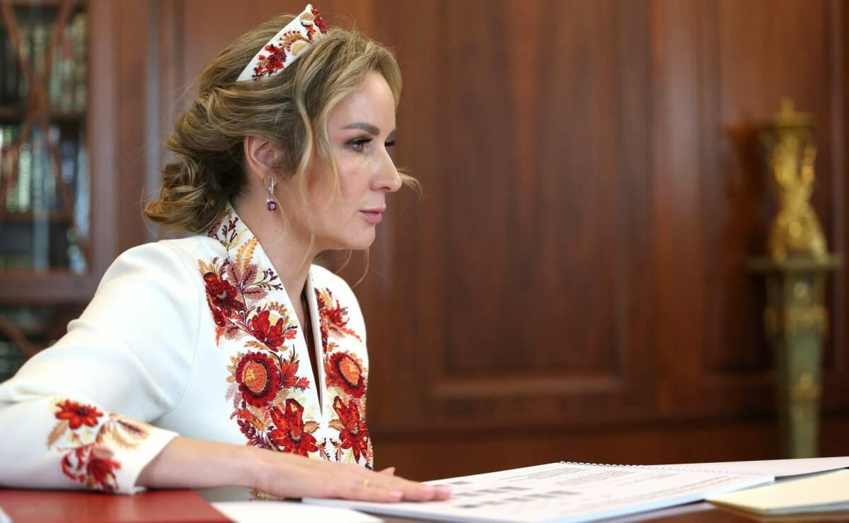 Путин на 5 лет продлил полномочия Львовой-Беловой на посту детского омбудсмена
