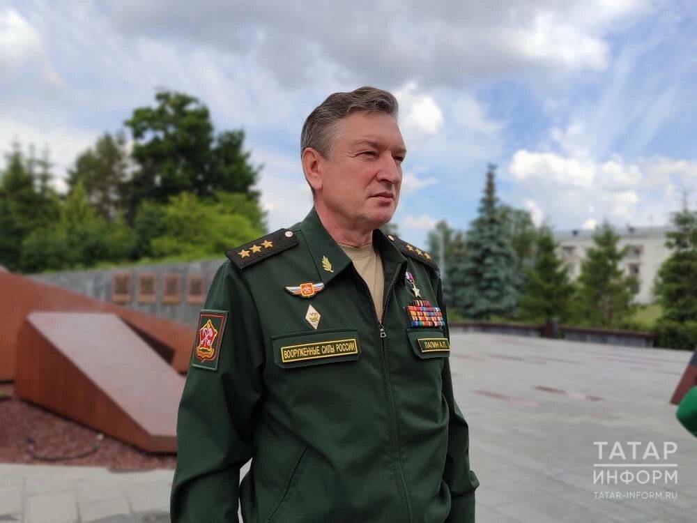 Герой РФ Лапин: Рабочие Казанского порохового завода приближают нас к победе