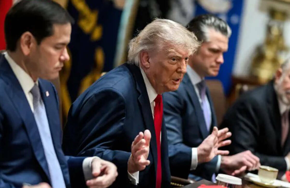 Трамп пообещал разбомбить Иран «к чертовой матери», если тот не пойдет на сделку