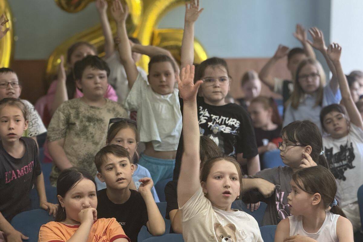 Сторонники «ЕР» провели в Татарстане цикл акций ко Дню России