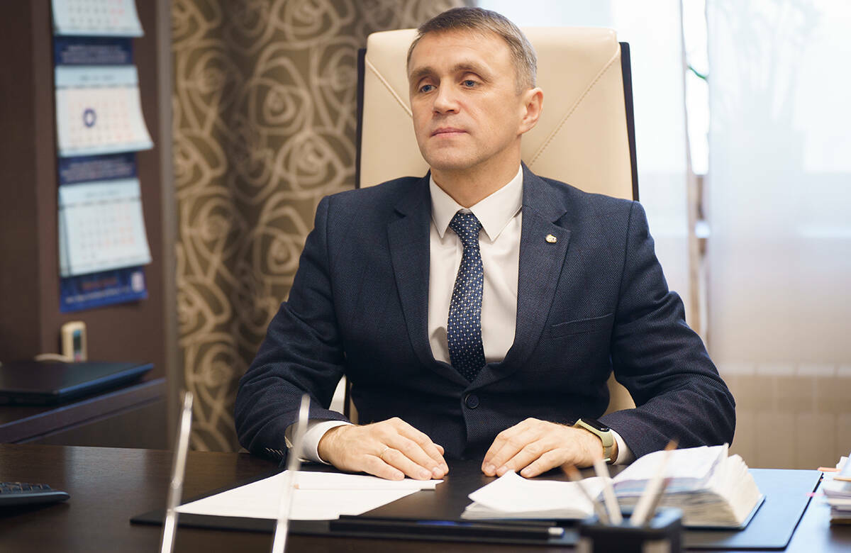 Что такое накопитель с точки зрения электроэнергетики? Как эти устройства могут «помочь» энергосистемам? И могут ли они оказаться полезными в Татарстане? Об этом и не только в большом интервью «Татар-информу» рассказал директор РДУ Татарстана Андрей Большаков, который руководит профильной рабочей группой в Российском национальном комитете CIGRE.