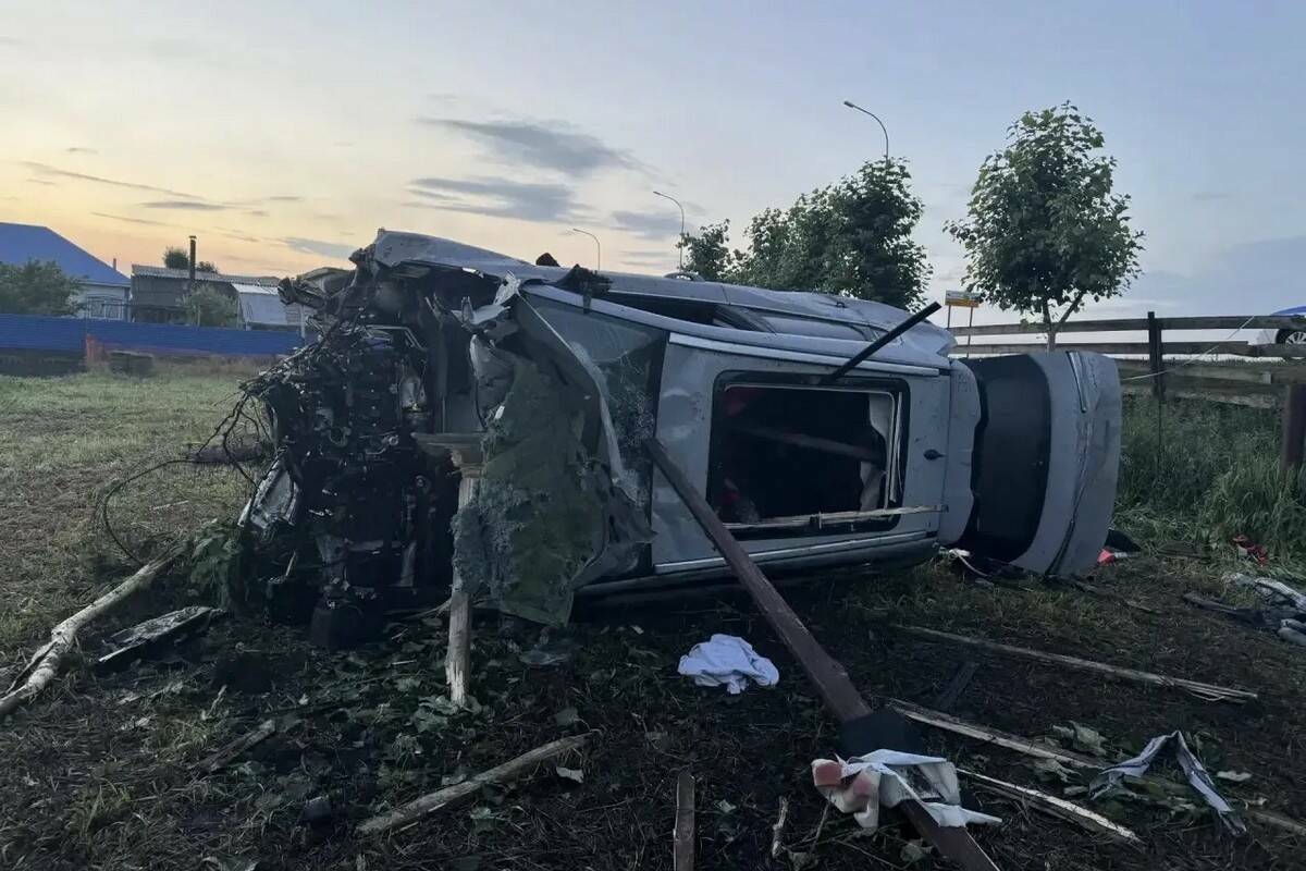 Пассажир вылетевшей в кювет легковушки в Татарстане скончался