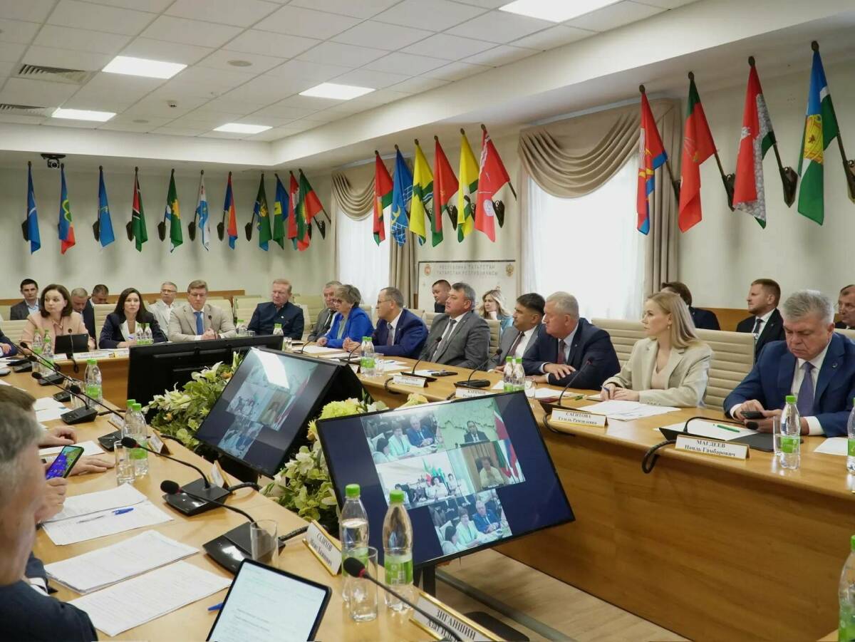 Совет муниципалитетов Татарстана обсудил проблемы вывоза ТКО