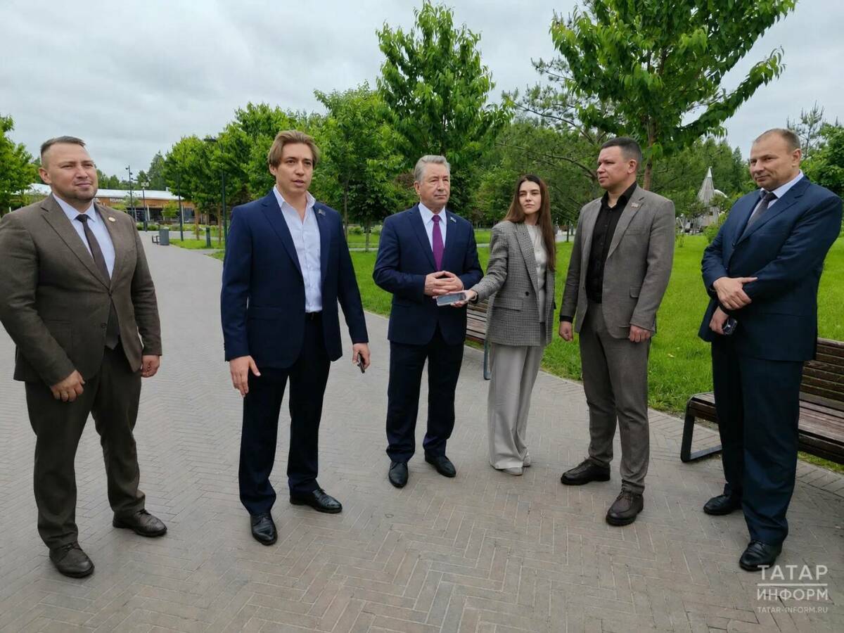 Депутаты Госсовета РТ ознакомились с объектами благоустройства в Зеленодольске