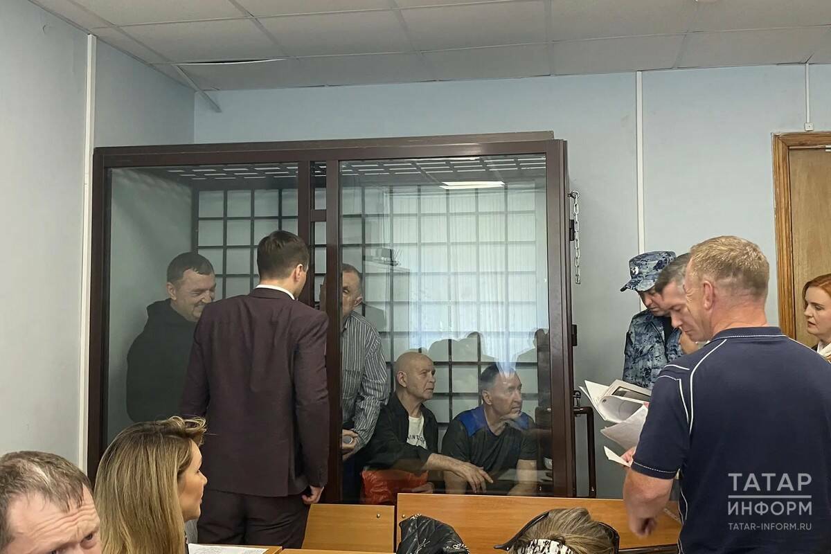 Экс-зампрокурору Казани грозит 13 лет лишения свободы