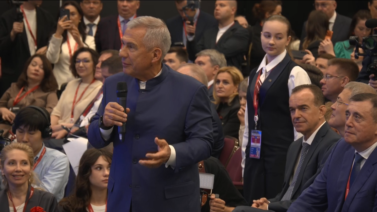 Минниханов попросил федералов о дальнейшей поддержке регионов-лидеров по инвестициям
