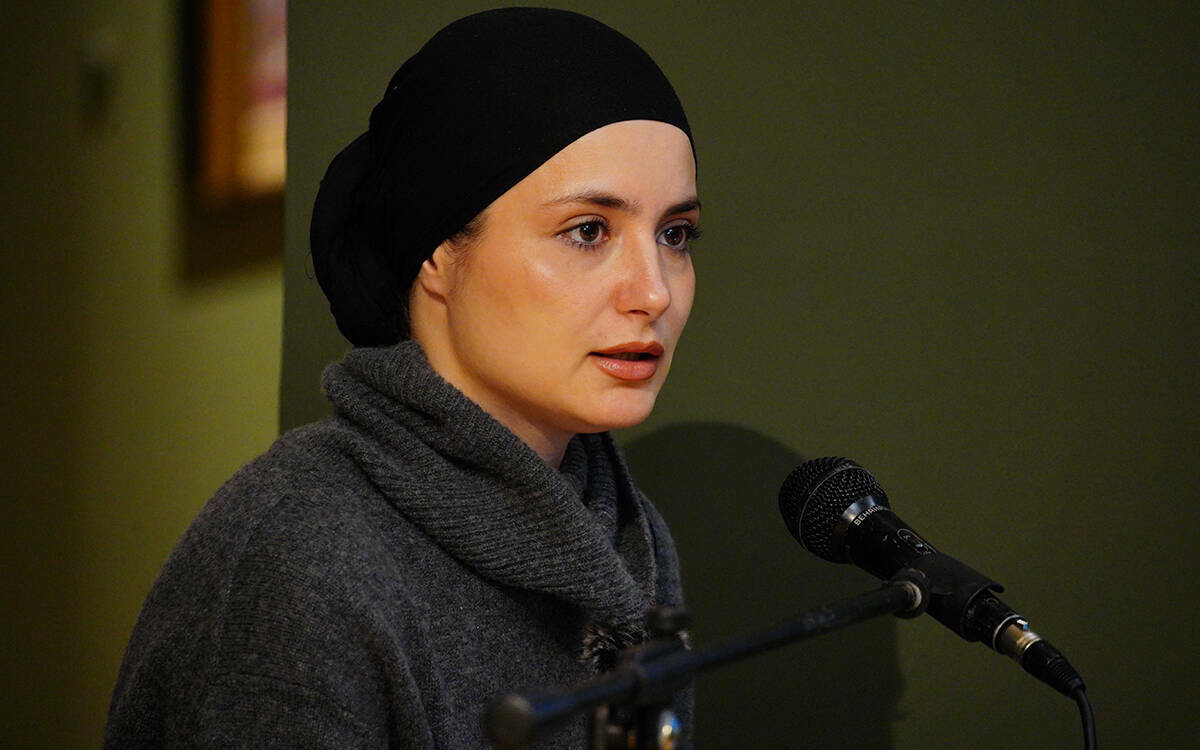 В казанском ЦУМе появилась новая должность – креативный куратор. Им стала известная многим татарстанским мусульманам и особенно мусульманкам Джаннат Мингазова. В интервью «Миллиард.Татар» основательница проекта Fashion Iftar рассказала о своем взгляде на развитие Центра уникальных мастеров.