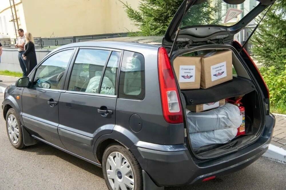 КАИ направил автомобиль с гуманитарной помощью в зону боевых действий