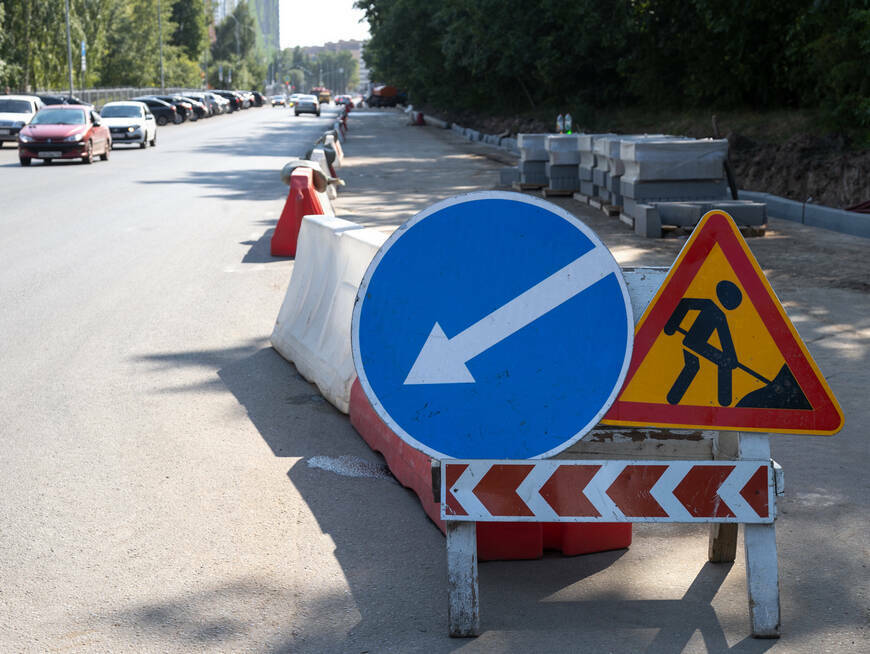 В Казани ограничат движение по улице Тихомирнова