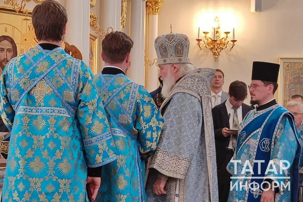 Патриарх Кирилл начал Чин великого освящения храма Николы Тульского в Казани