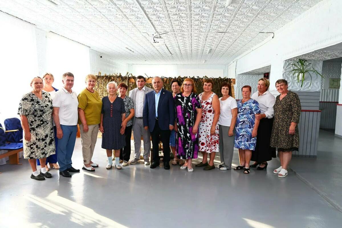 Нижнекамские волонтёры группы «Благовест» с начала года сплели 160 масксетей