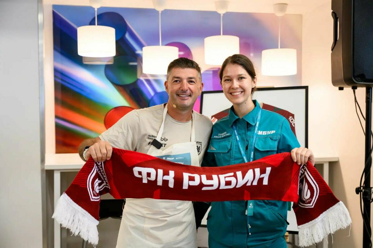 «Мой отец работал на заводе»: Франк Артига впервые побывал на «Казаньоргсинтезе»