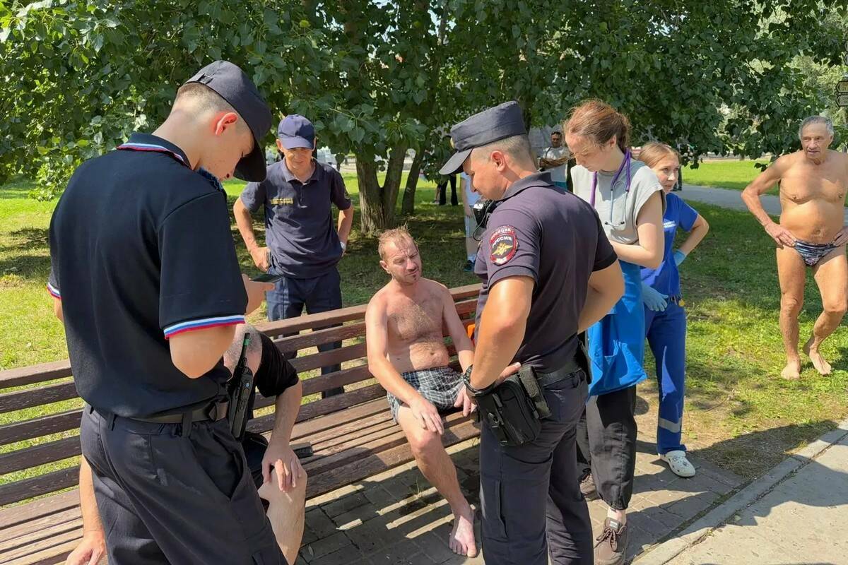 В Казани спасли мужчину, едва не утонувшего в озере Парка Победы