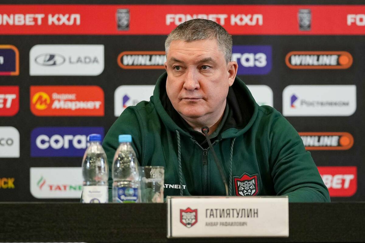 Виталий Давыдов связал летние потери «Ак Барса» с характером наставника команды