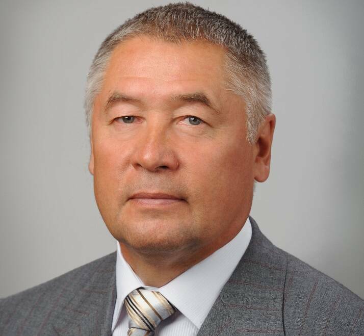 Фоат Комаров удостоен ордена Почета