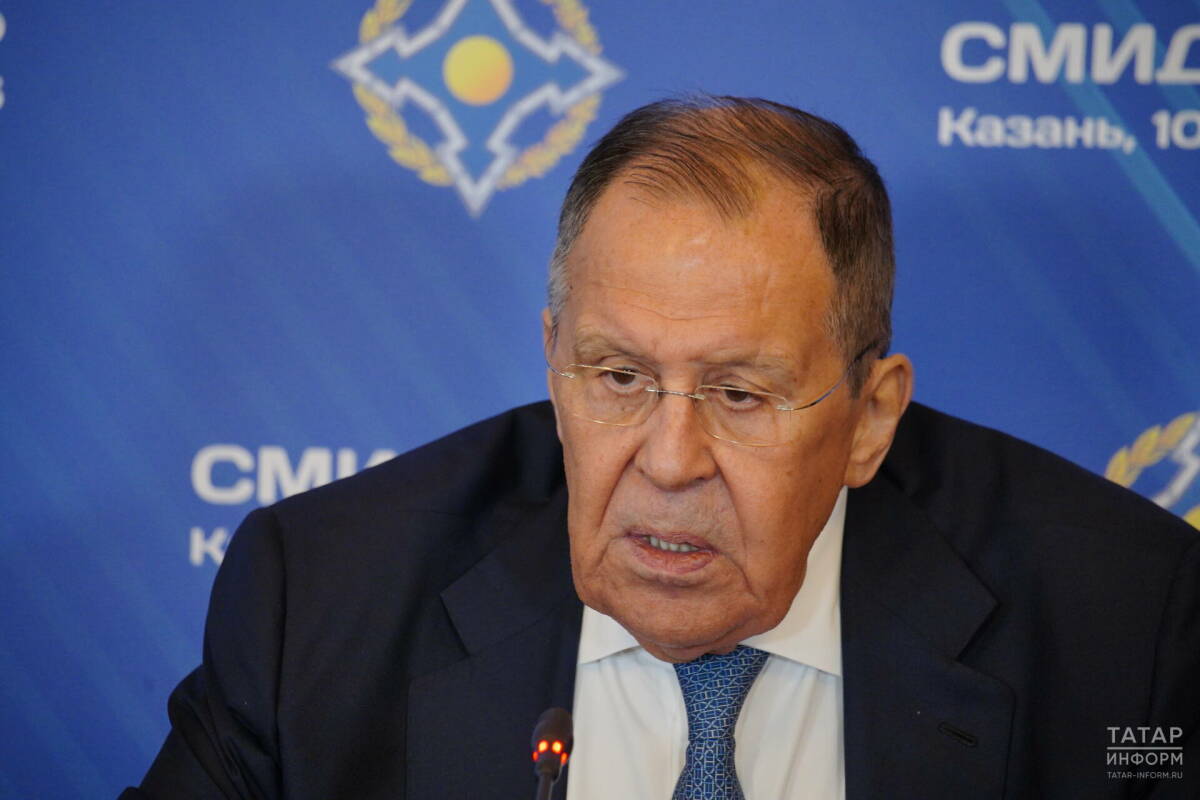 Лавров: Россия будет сама выбирать цели для ответа на захват судов