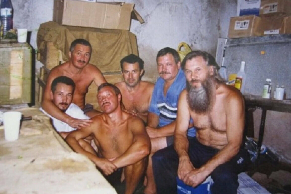 Повторяя Одиссея и Девятаева: 30 лет невероятному побегу наших летчиков из плена