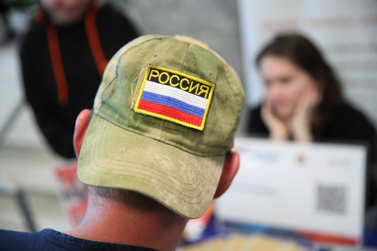 В Татарстане по республиканской программе переобучили 27 ветеранов СВО