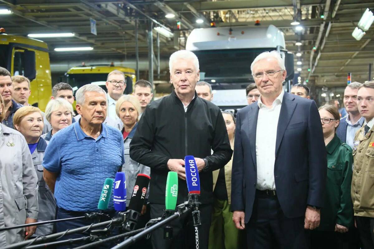Когогин о визите Собянина: «Партнерство КАМАЗа и Москвы переросло в синергию»