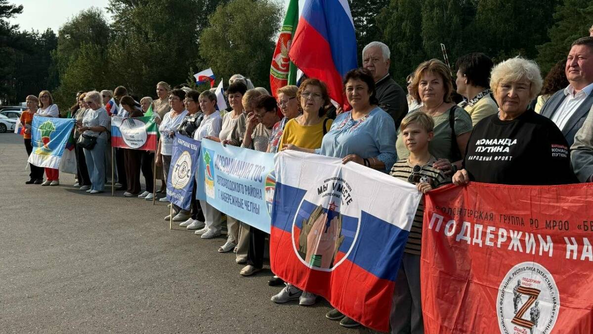 Пять миллионов супов и 20 тонн помощи: как Челны поддерживают бойцов