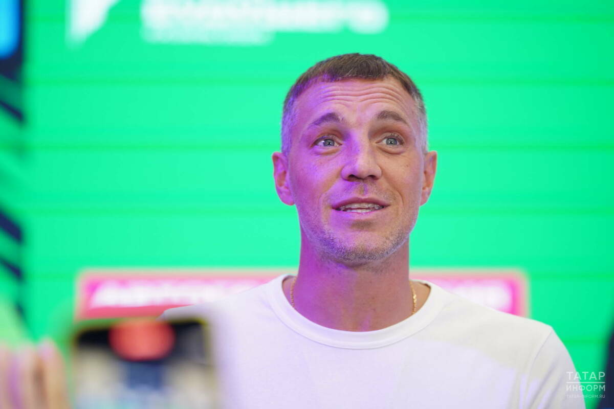 Сафиуллин — о Дзюбе: «Нам и бесплатно не нужен этот игрок»