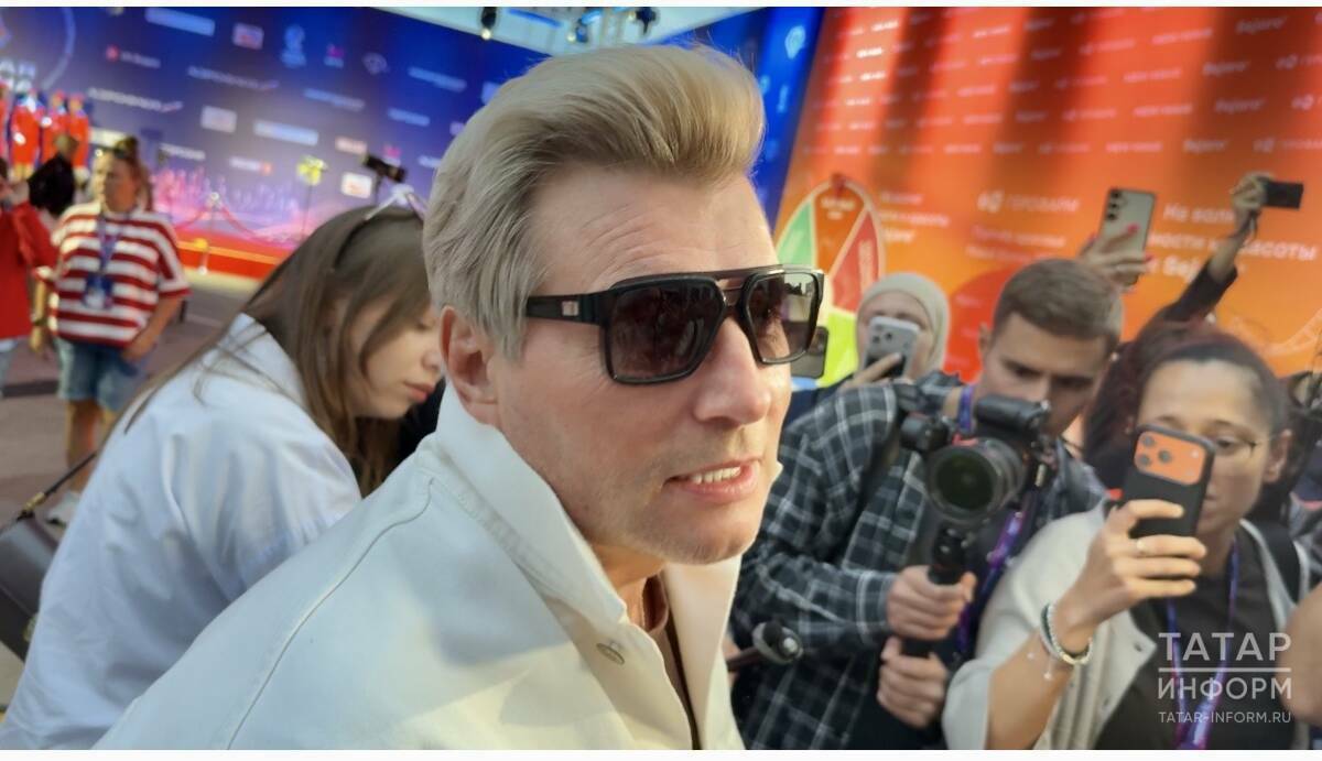 На «Новой волне» в Казани Николай Басков рассказал, как отметит 50-летие