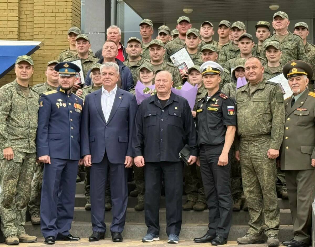 Наиль Магдеев передал военнослужащим группировки «Север» шефскую помощь